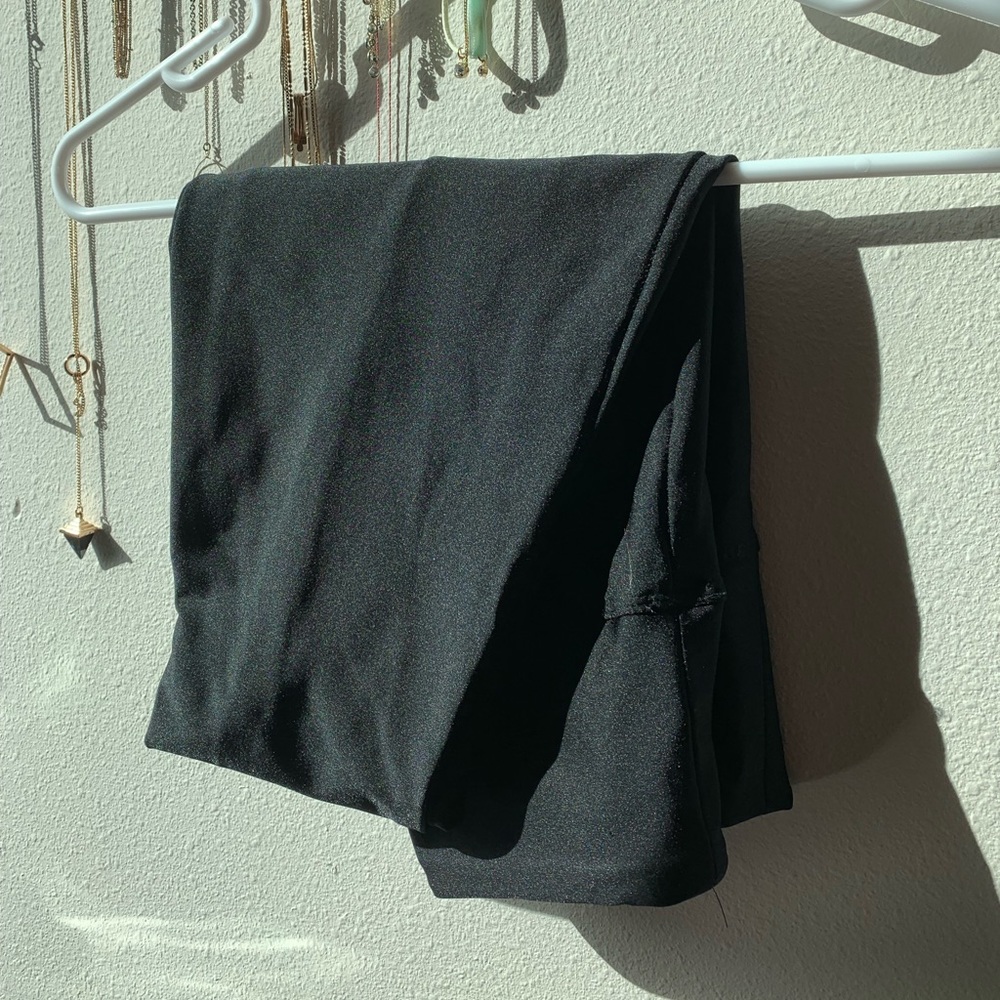 Black shear leggings